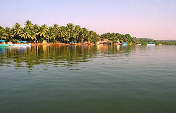 Water Sports in Tarkarli| Water Sports in Malvan - Karli Backwaters